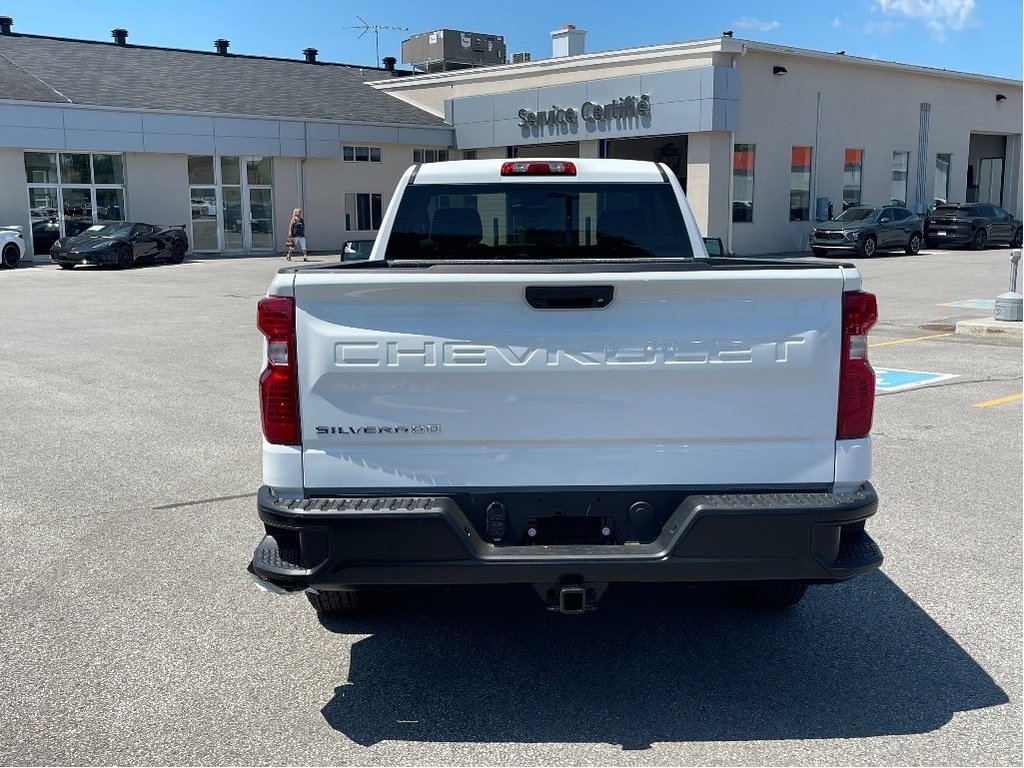 Chevrolet Silverado 1500  2025 à Joliette, Québec - 5 - w1024h768px