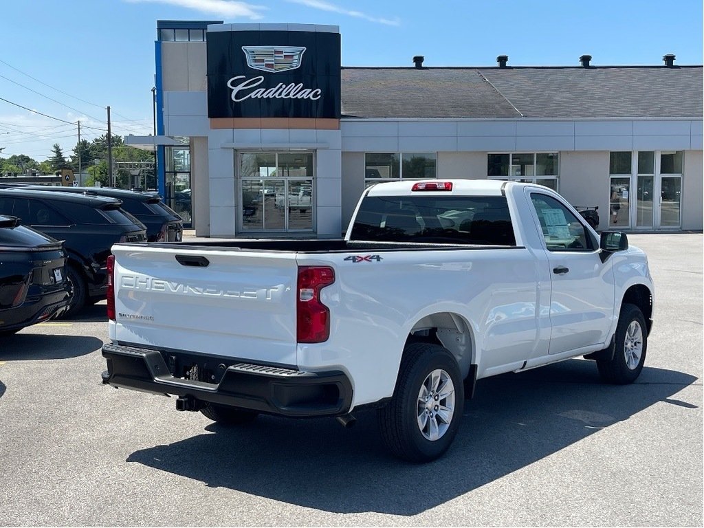Chevrolet Silverado 1500  2025 à Joliette, Québec - 4 - w1024h768px