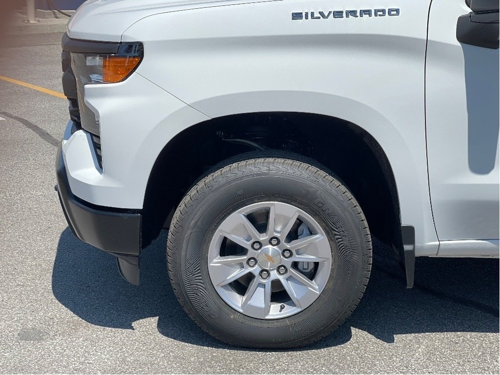 Chevrolet Silverado 1500  2025 à Joliette, Québec - 7 - w1024h768px