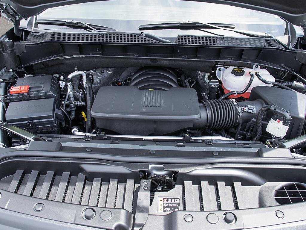 2025 Chevrolet Silverado 1500 in Joliette, Quebec - 6 - w1024h768px