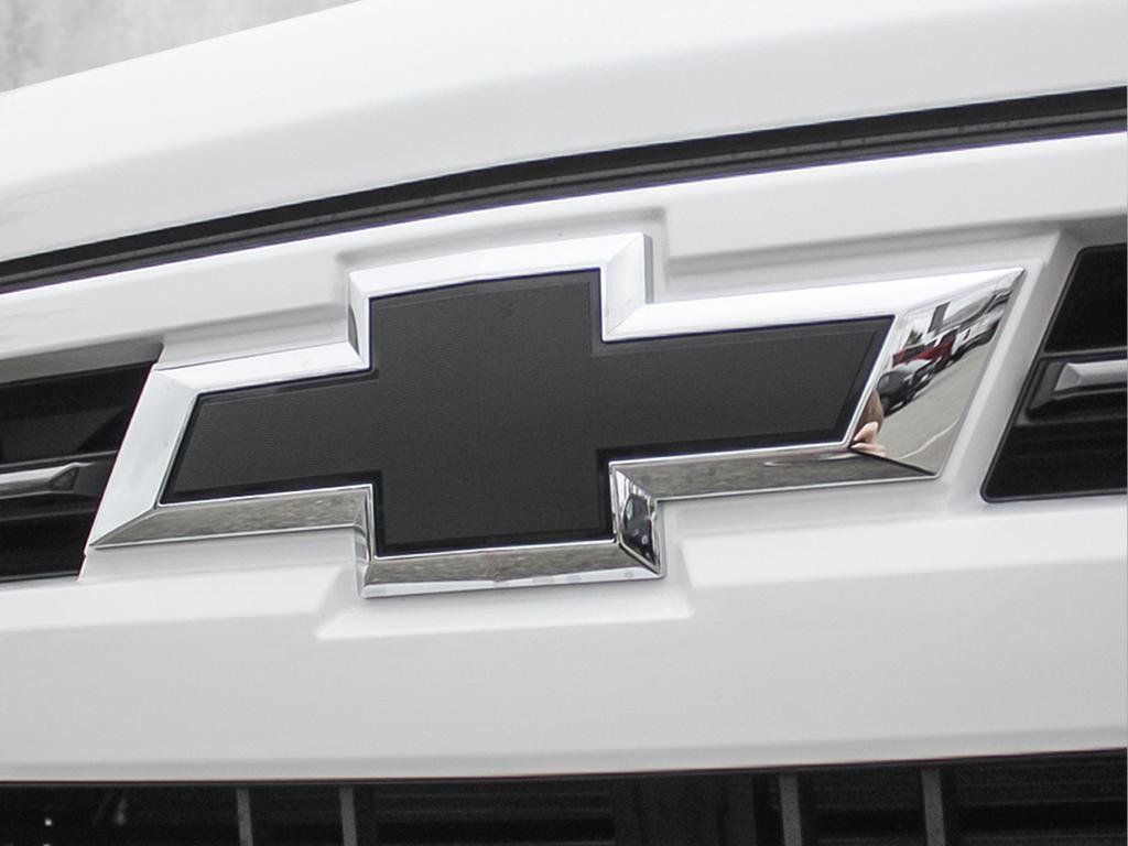 2025 Chevrolet Silverado 1500 in Joliette, Quebec - 9 - w1024h768px
