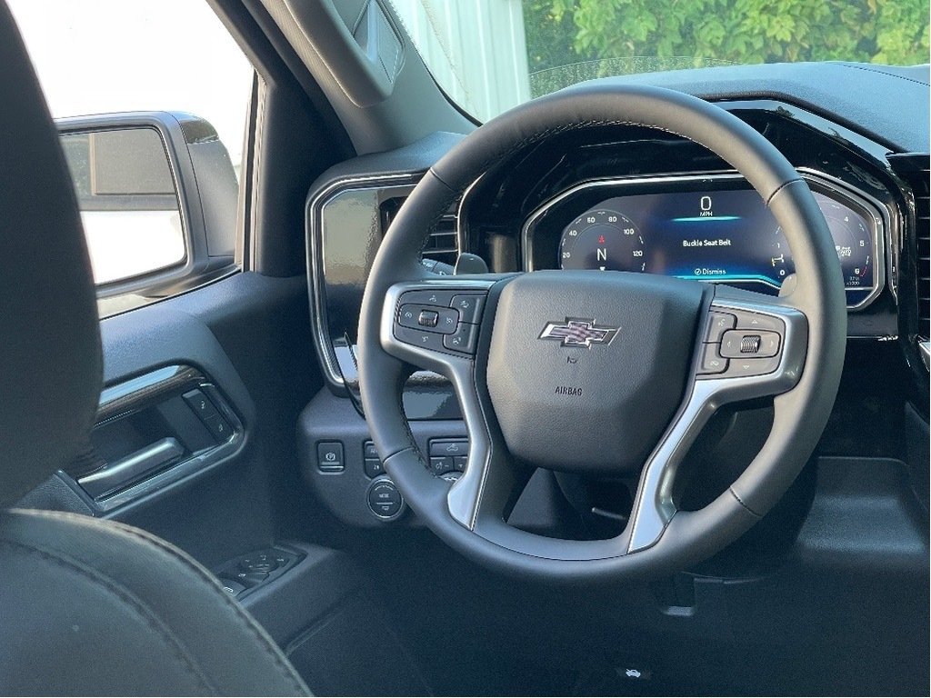 2025 Chevrolet Silverado 1500 in Joliette, Quebec - 14 - w1024h768px