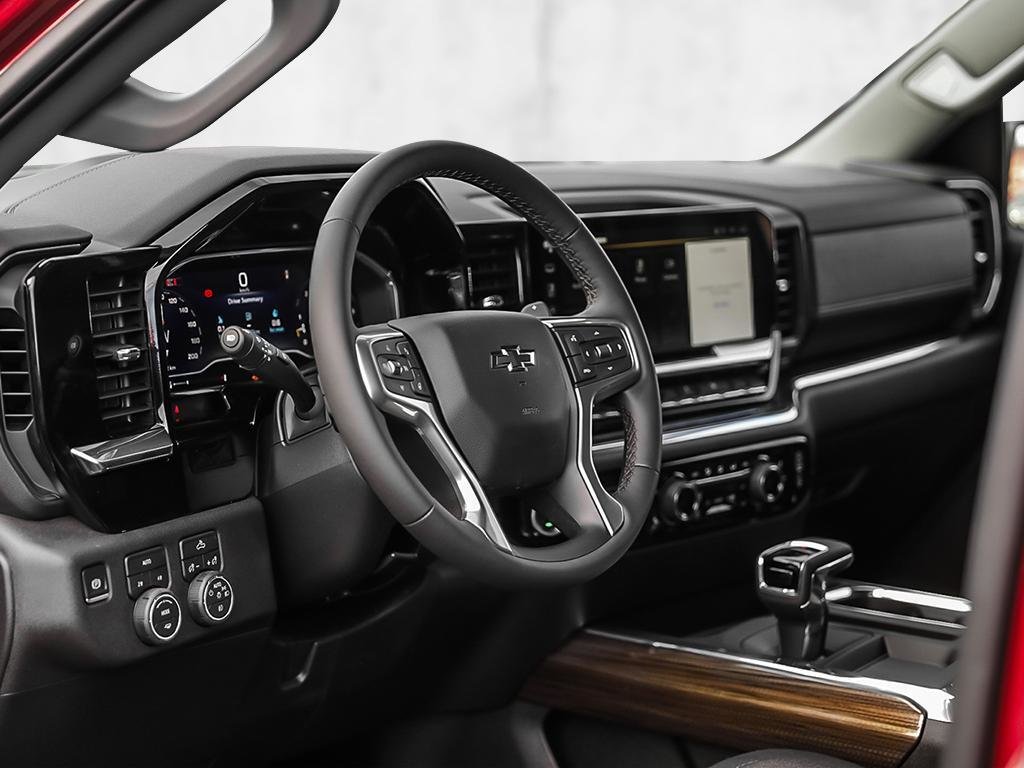 2025 Chevrolet Silverado 1500 in Joliette, Quebec - 12 - w1024h768px