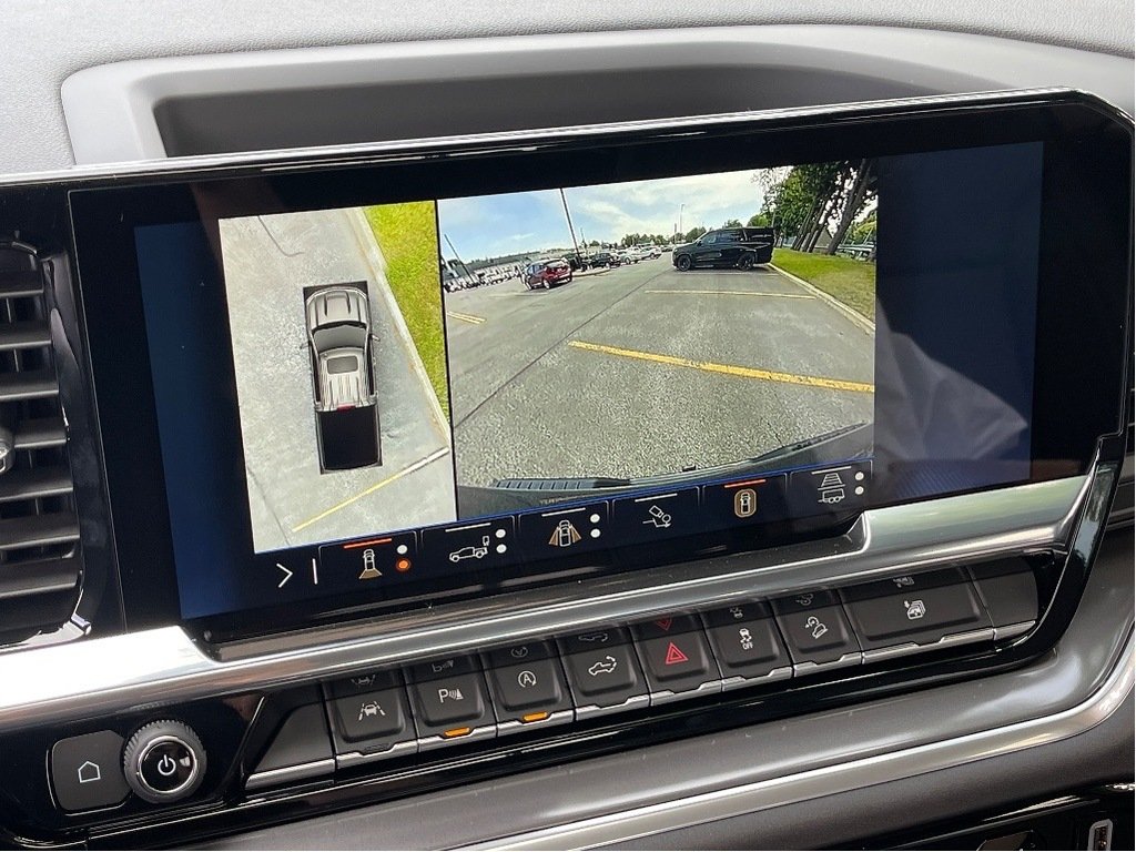 2026 Chevrolet Silverado 1500 in Joliette, Quebec - 18 - w1024h768px
