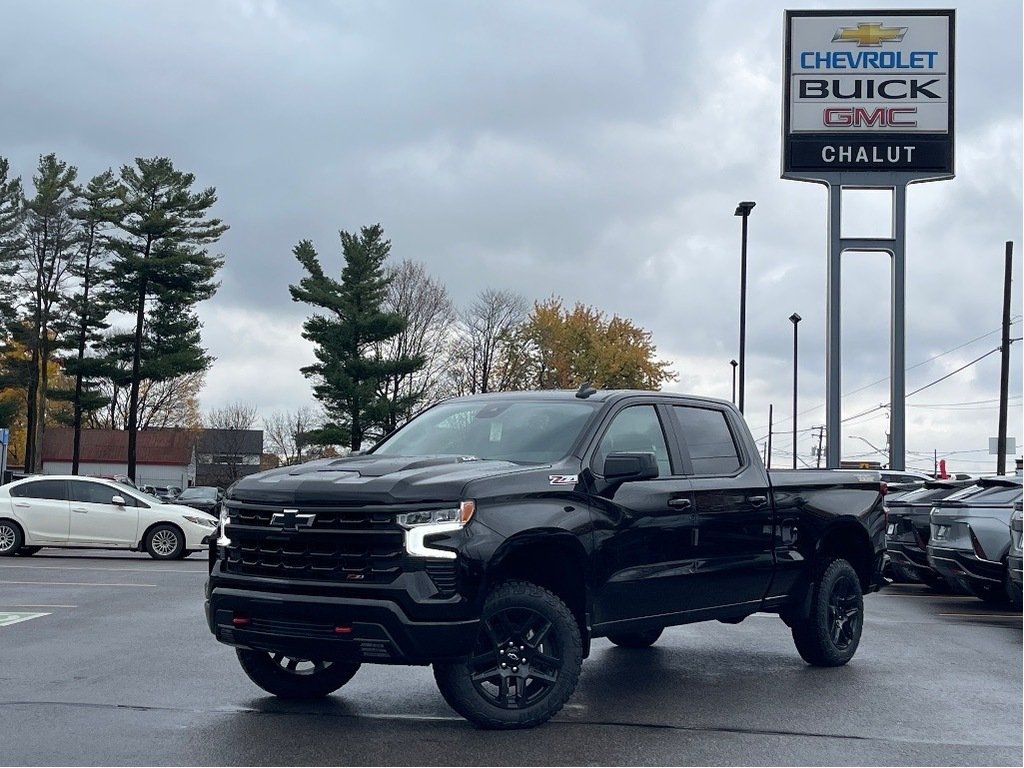 2026 Chevrolet Silverado 1500 in Joliette, Quebec - 1 - w1024h768px
