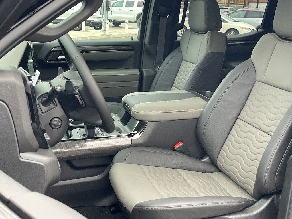 2026 Chevrolet Silverado 1500 in Joliette, Quebec - 11 - w1024h768px