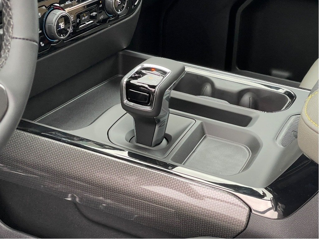2026 Chevrolet Silverado 1500 in Joliette, Quebec - 22 - w1024h768px