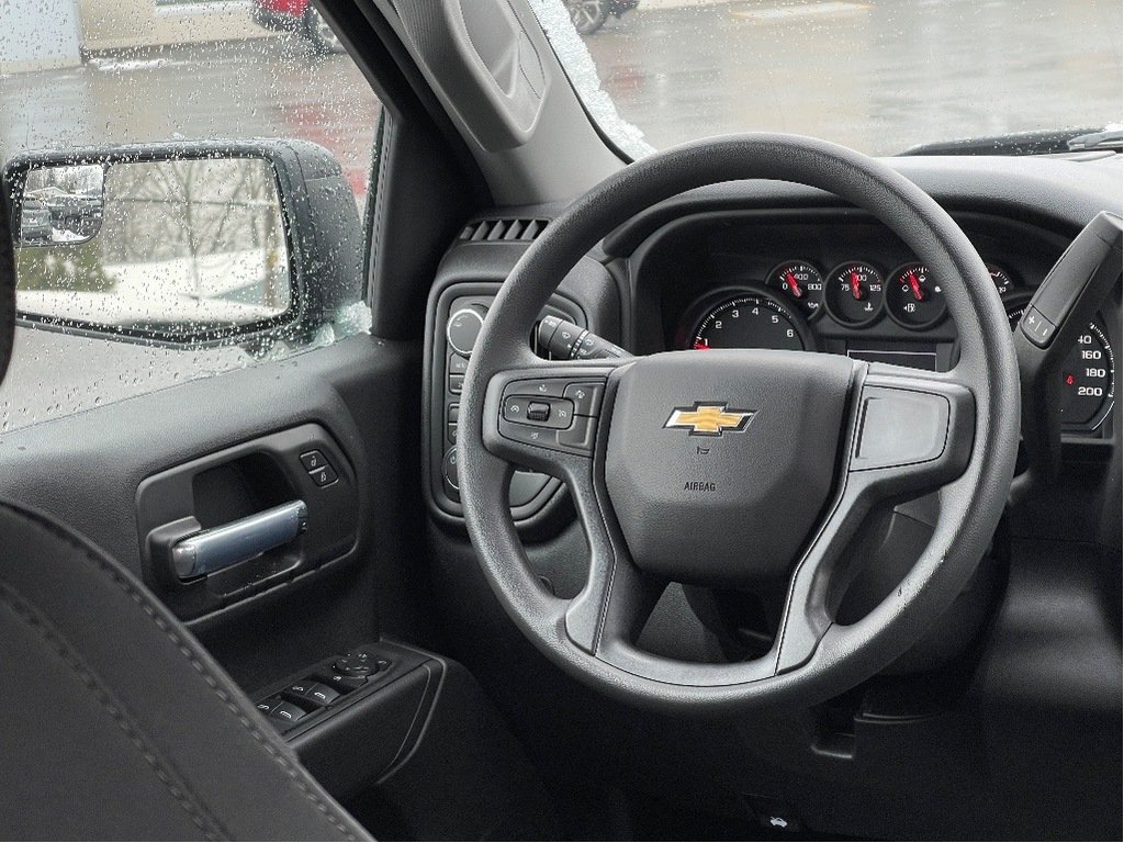 2026 Chevrolet Silverado 1500 in Joliette, Quebec - 13 - w1024h768px