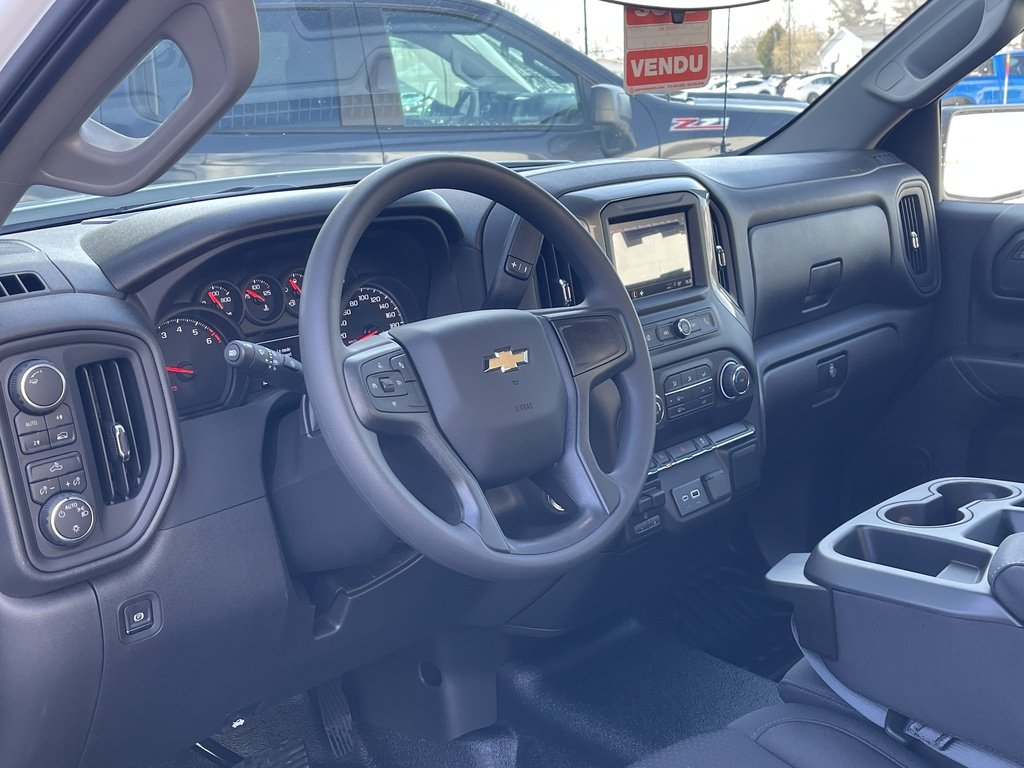 Chevrolet Silverado 1500  2026 à Joliette, Québec - 7 - w1024h768px