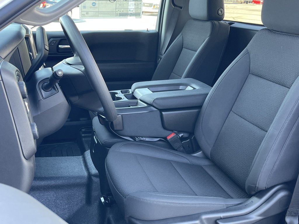 Chevrolet Silverado 1500  2026 à Joliette, Québec - 8 - w1024h768px