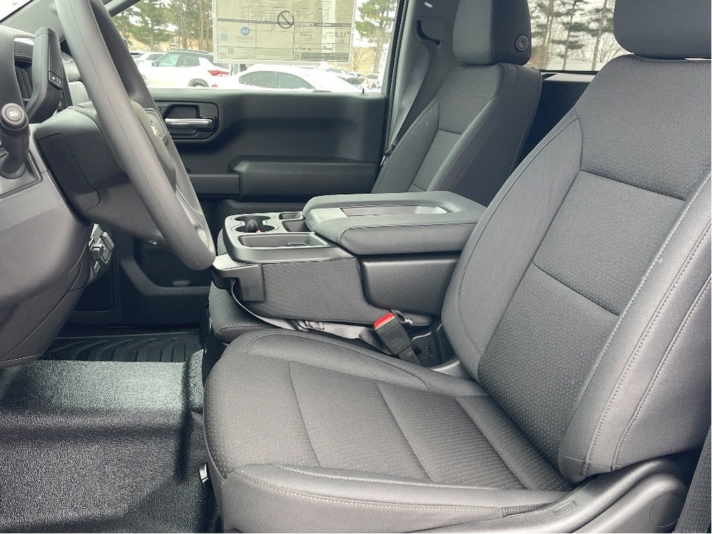 2026 Chevrolet Silverado 1500 in Joliette, Quebec - 8 - w1024h768px