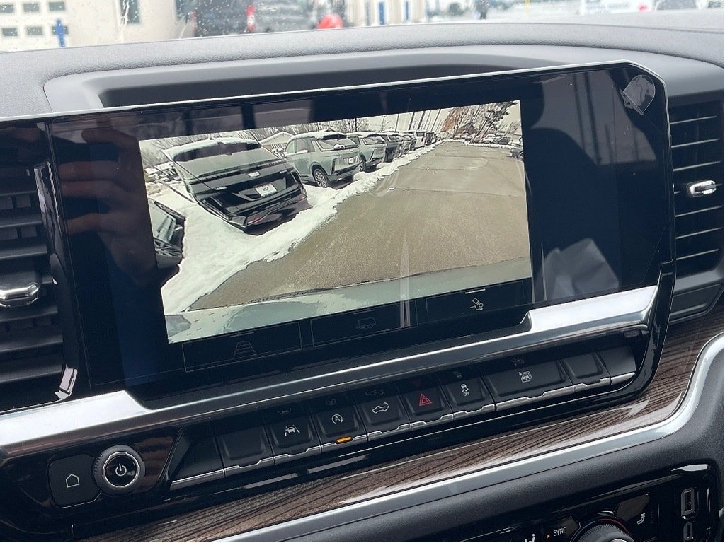 Chevrolet Silverado 1500  2026 à Joliette, Québec - 16 - w1024h768px