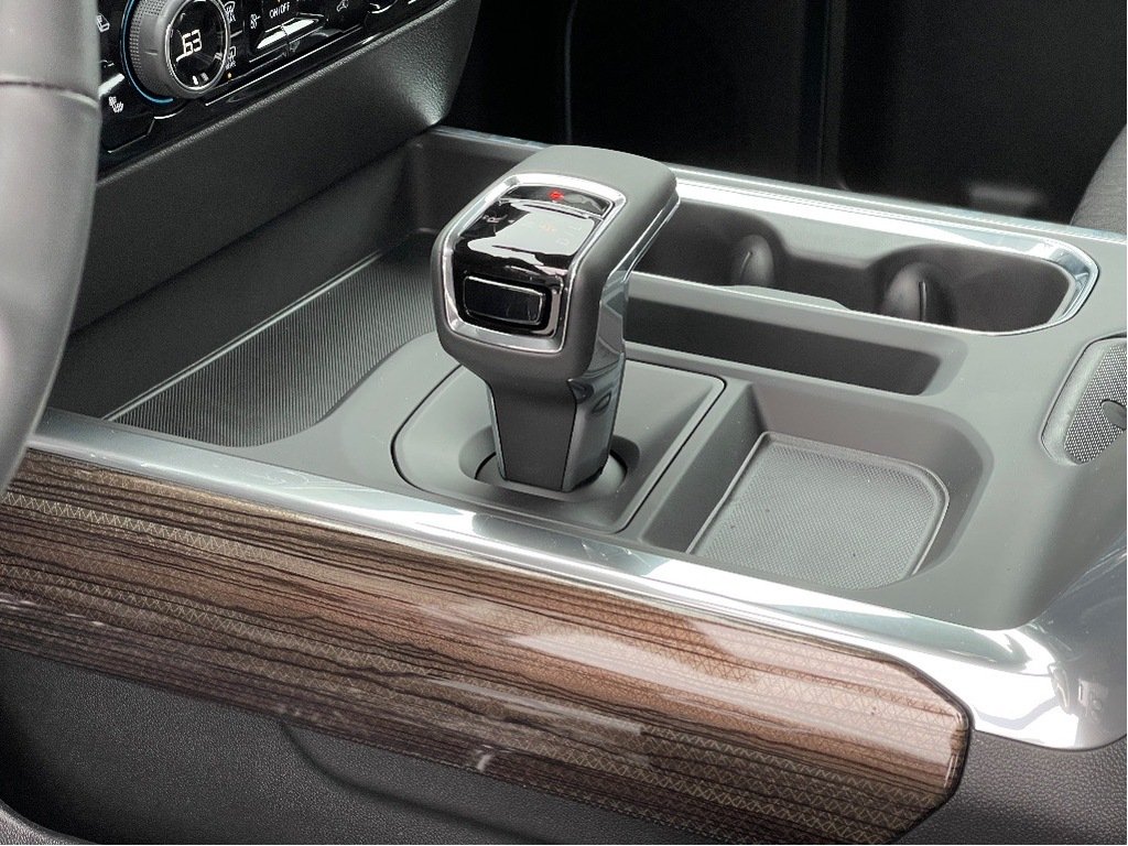 Chevrolet Silverado 1500  2026 à Joliette, Québec - 18 - w1024h768px