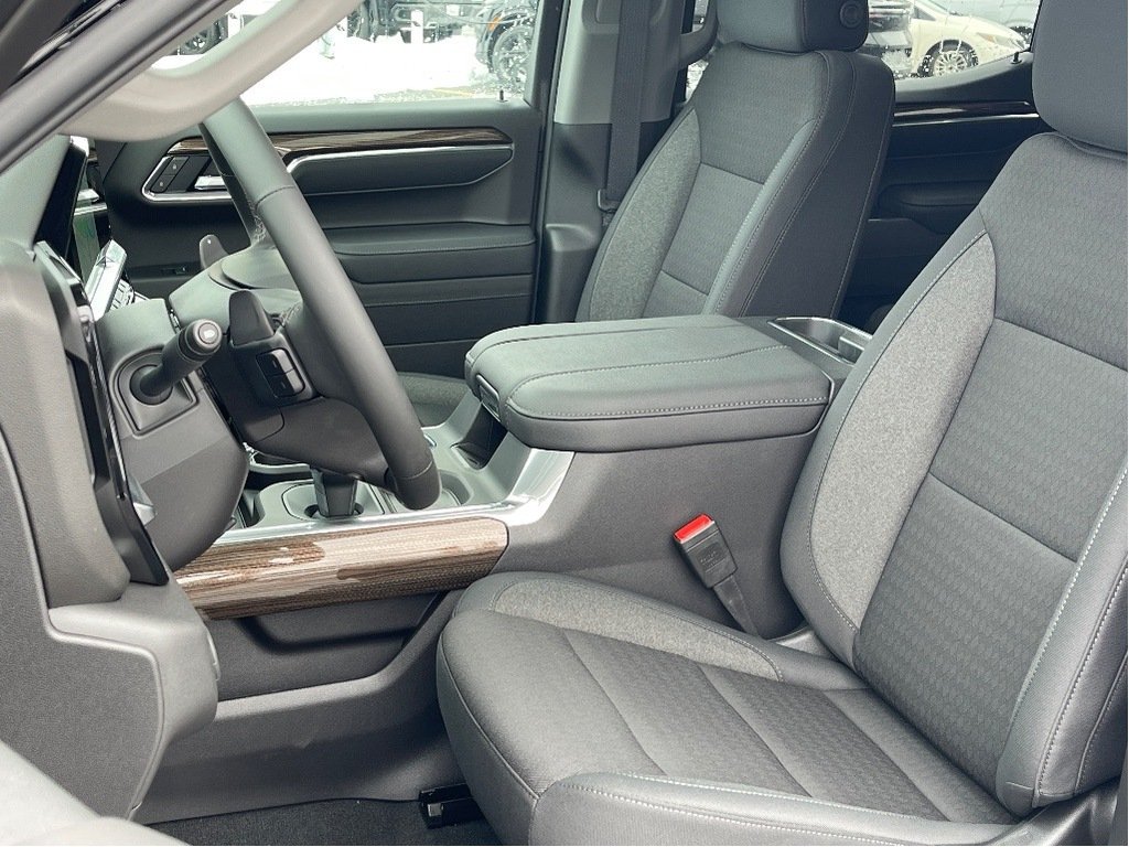 2026 Chevrolet Silverado 1500 in Joliette, Quebec - 10 - w1024h768px