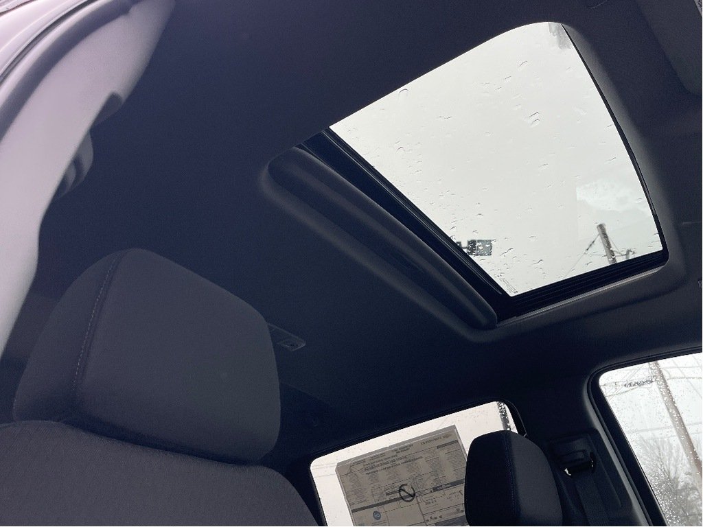 2026 Chevrolet Silverado 1500 in Joliette, Quebec - 8 - w1024h768px