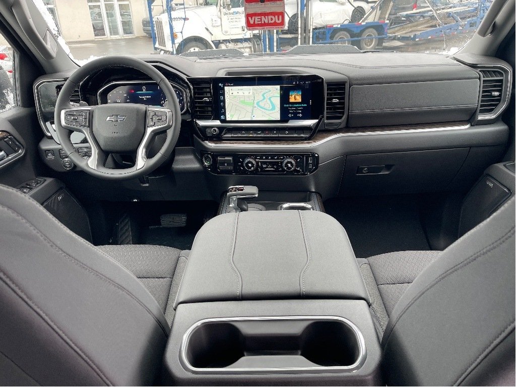 2026 Chevrolet Silverado 1500 in Joliette, Quebec - 12 - w1024h768px