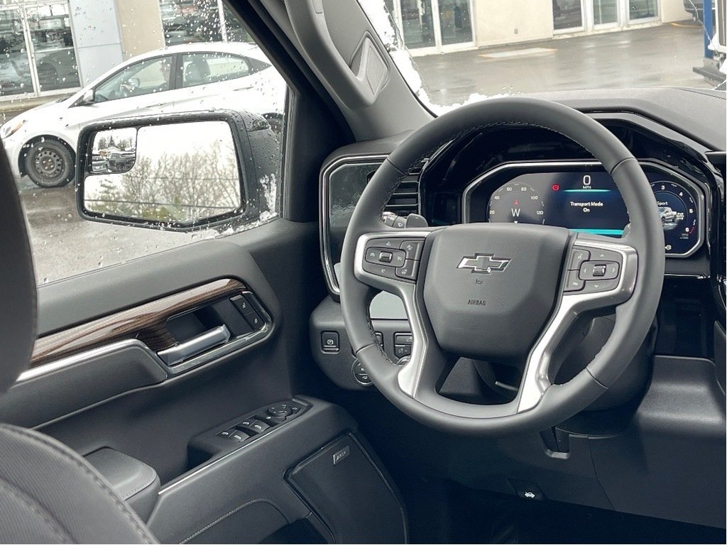 2026 Chevrolet Silverado 1500 in Joliette, Quebec - 14 - w1024h768px