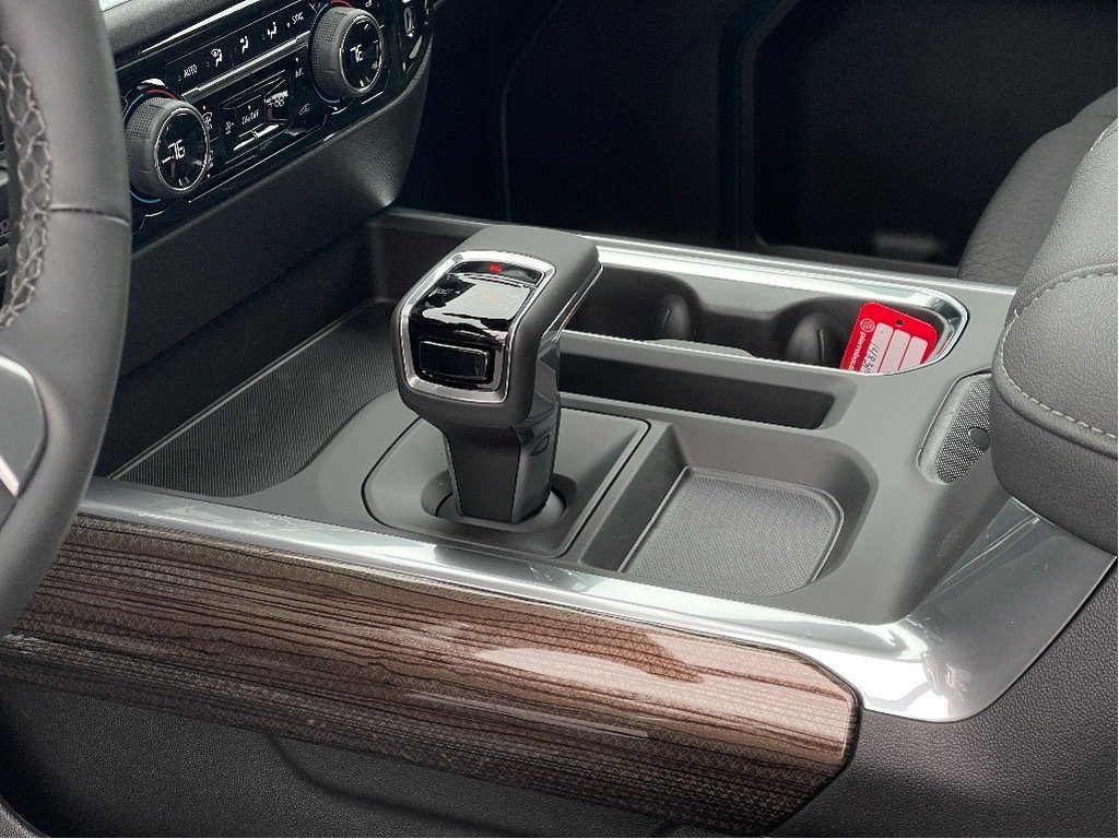 2026 Chevrolet Silverado 1500 in Joliette, Quebec - 19 - w1024h768px