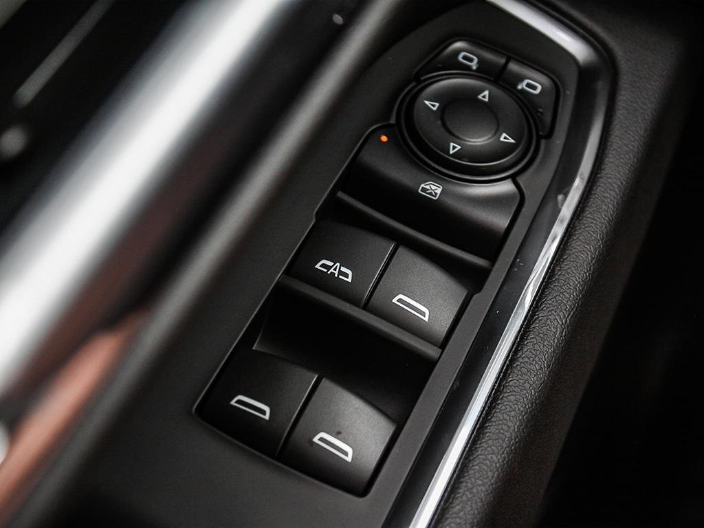 2026 Chevrolet Silverado 1500 in Joliette, Quebec - 16 - w1024h768px