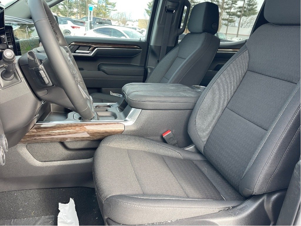 Chevrolet Silverado 1500  2026 à Joliette, Québec - 9 - w1024h768px