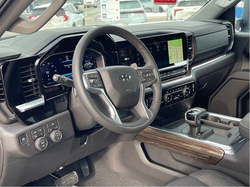 Chevrolet Silverado 1500  2026 à Joliette, Québec - 8 - w1024h768px