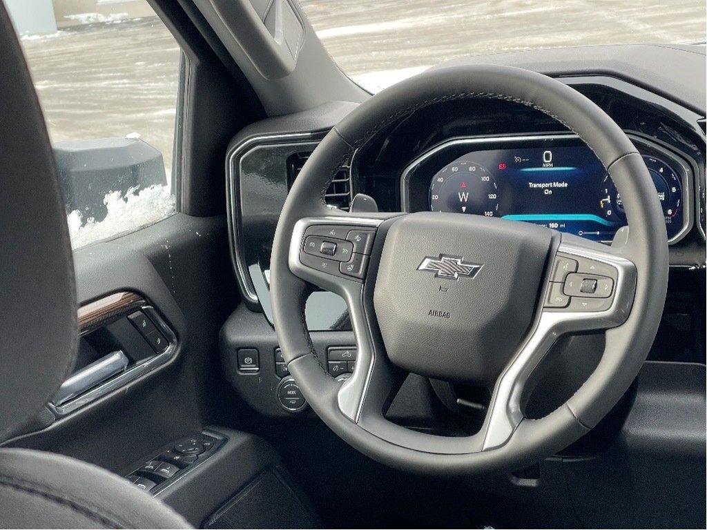 Chevrolet Silverado 1500  2026 à Joliette, Québec - 14 - w1024h768px