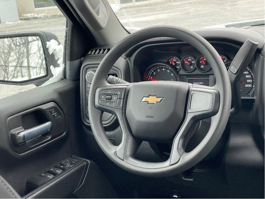 Chevrolet Silverado 1500  2026 à Joliette, Québec - 14 - w1024h768px