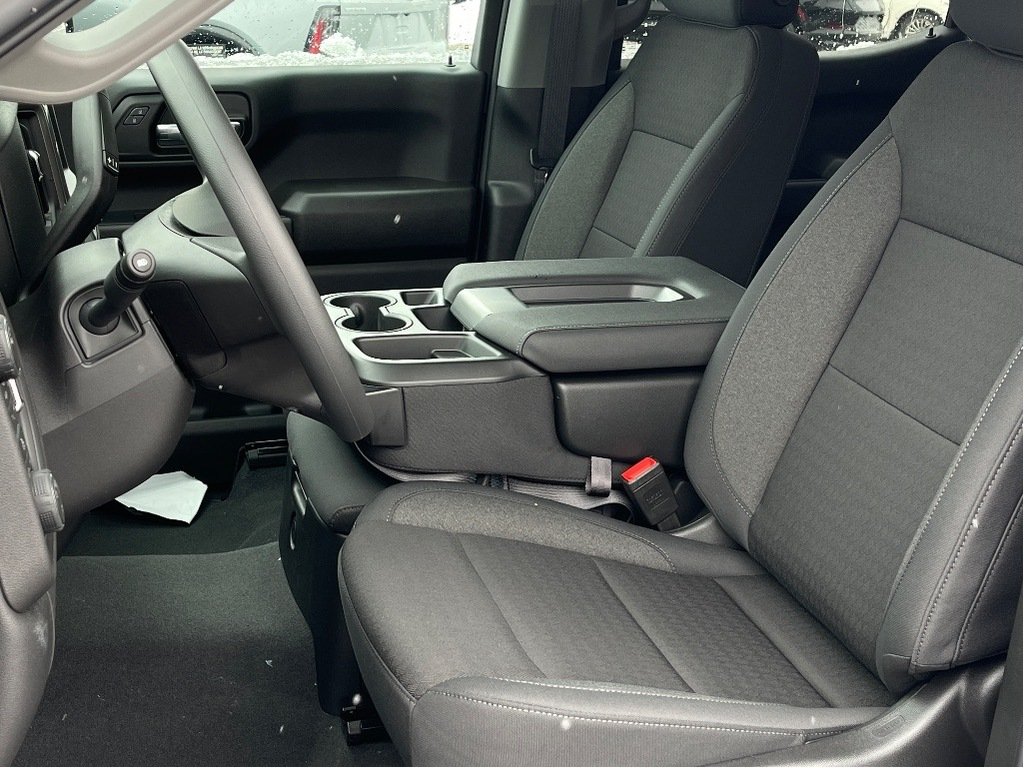 2026 Chevrolet Silverado 1500 in Joliette, Quebec - 9 - w1024h768px
