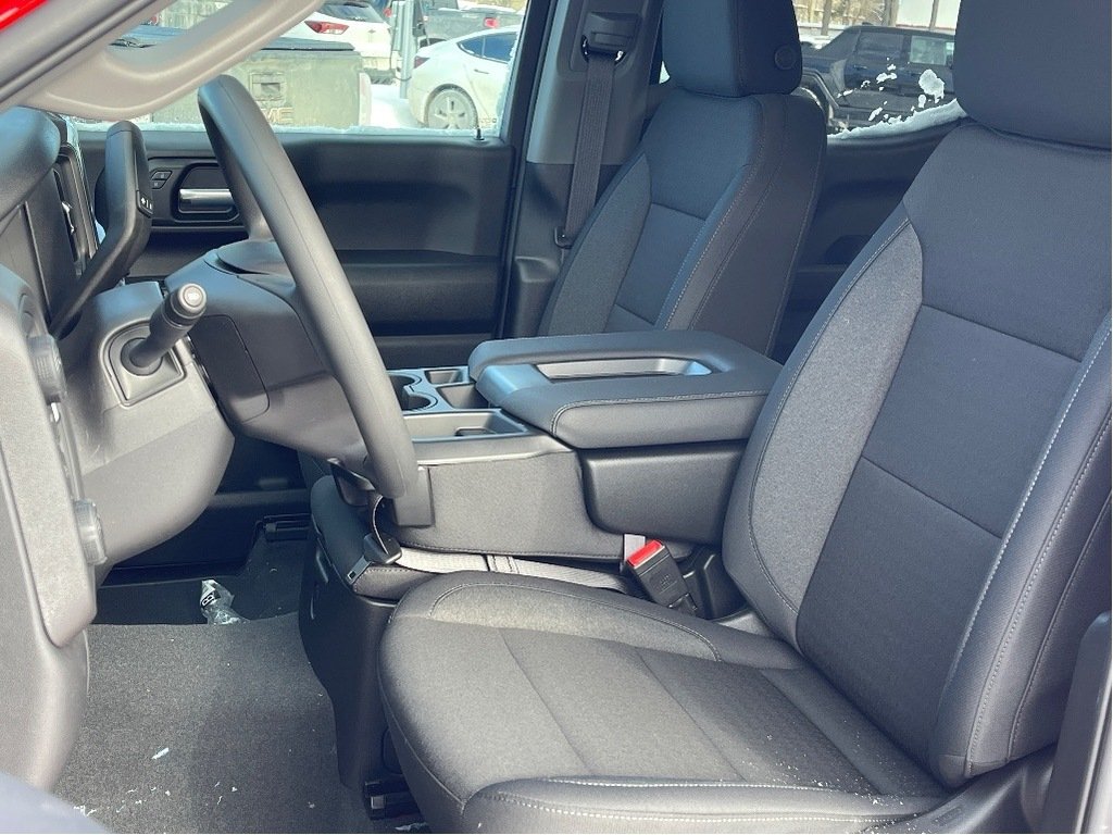 Chevrolet Silverado 1500  2026 à Joliette, Québec - 9 - w1024h768px