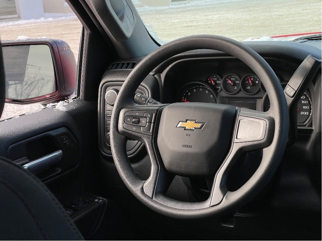 Chevrolet Silverado 1500  2026 à Joliette, Québec - 13 - w1024h768px