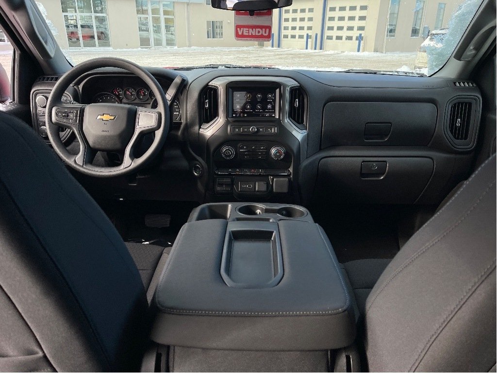 Chevrolet Silverado 1500  2026 à Joliette, Québec - 11 - w1024h768px