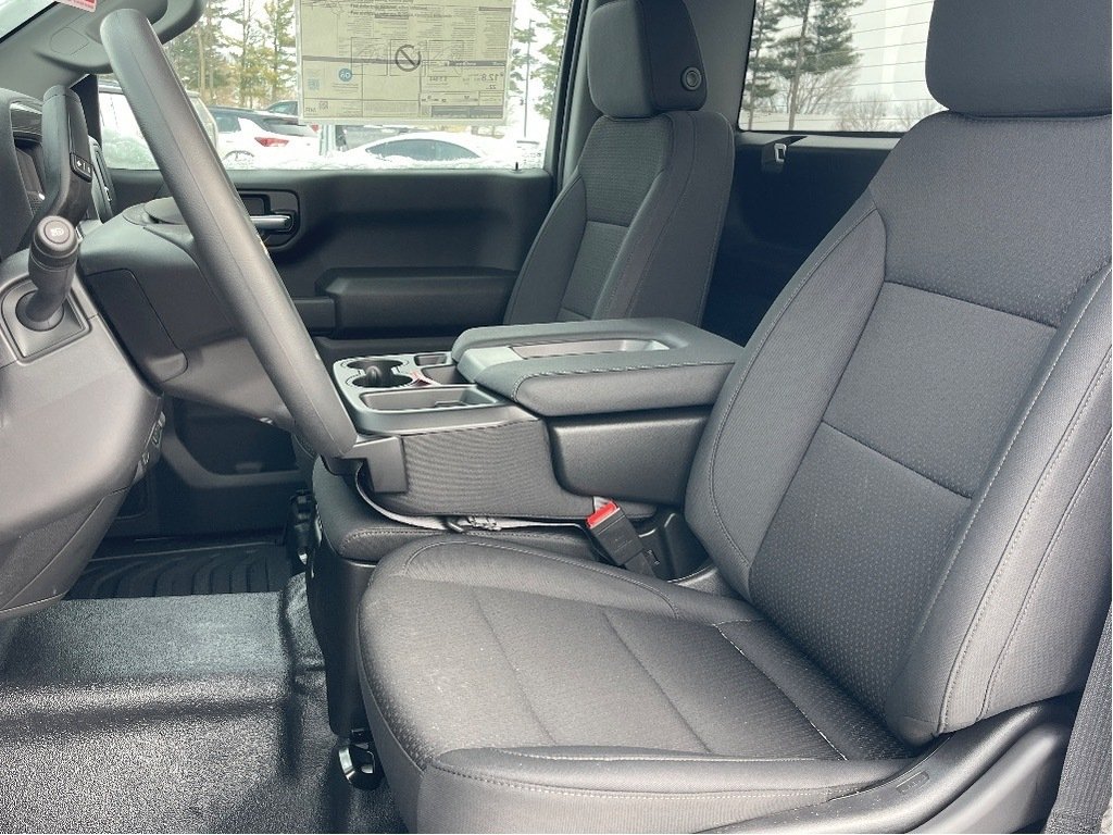 Chevrolet Silverado 1500  2026 à Joliette, Québec - 9 - w1024h768px