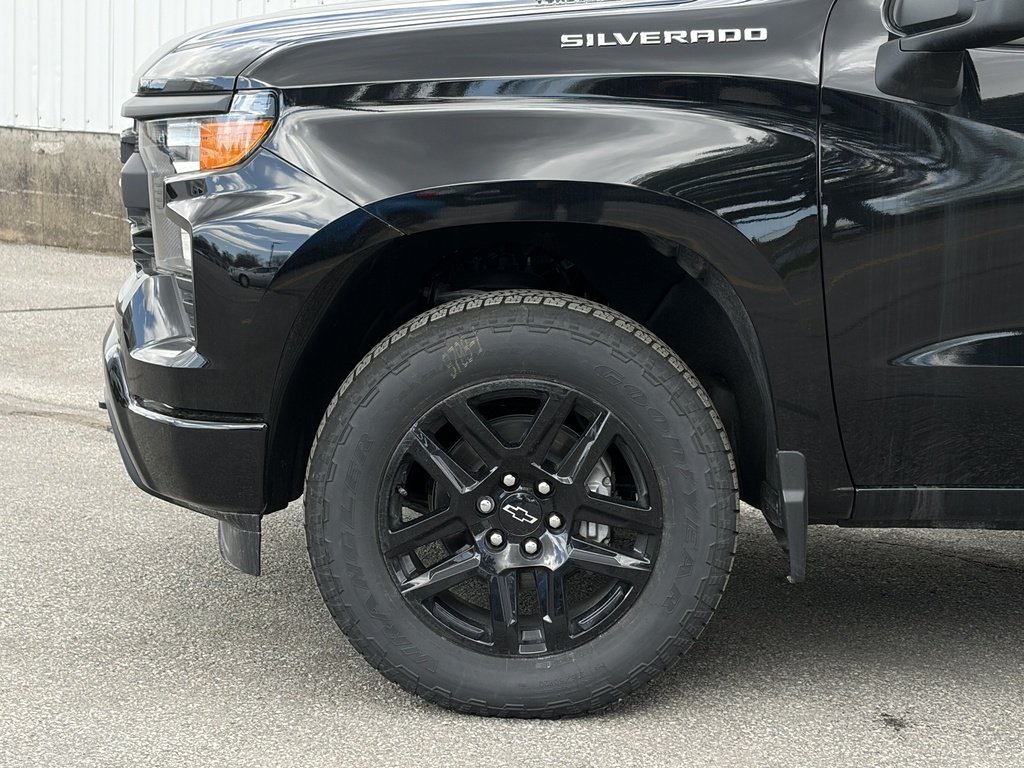 Chevrolet Silverado 1500  2026 à Joliette, Québec - 6 - w1024h768px