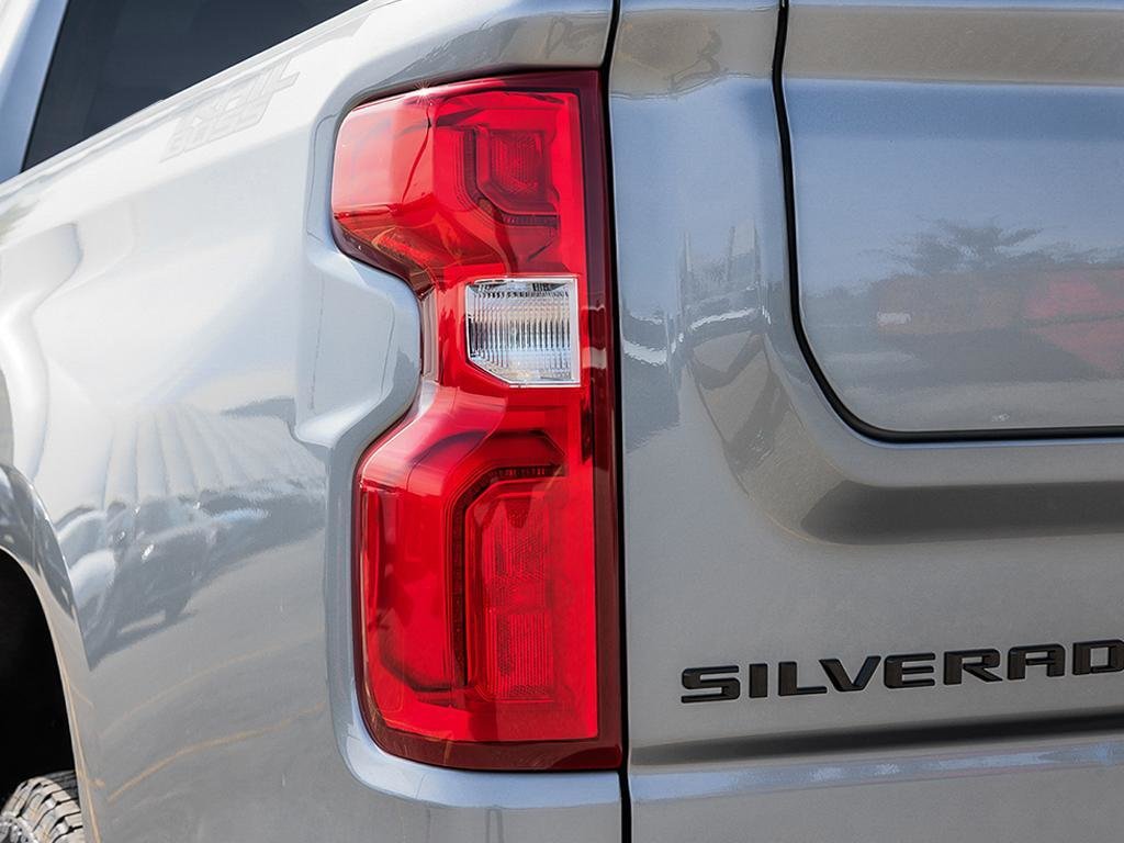 Chevrolet Silverado 1500  2026 à Joliette, Québec - 10 - w1024h768px