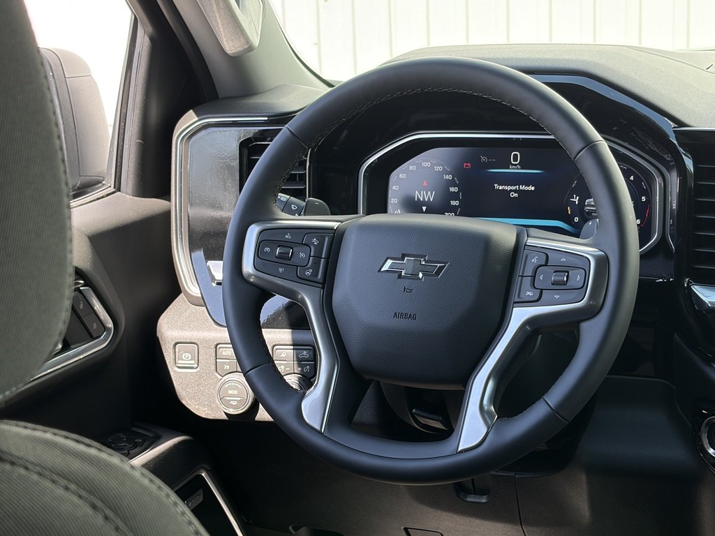 2026 Chevrolet Silverado 1500 in Joliette, Quebec - 13 - w1024h768px