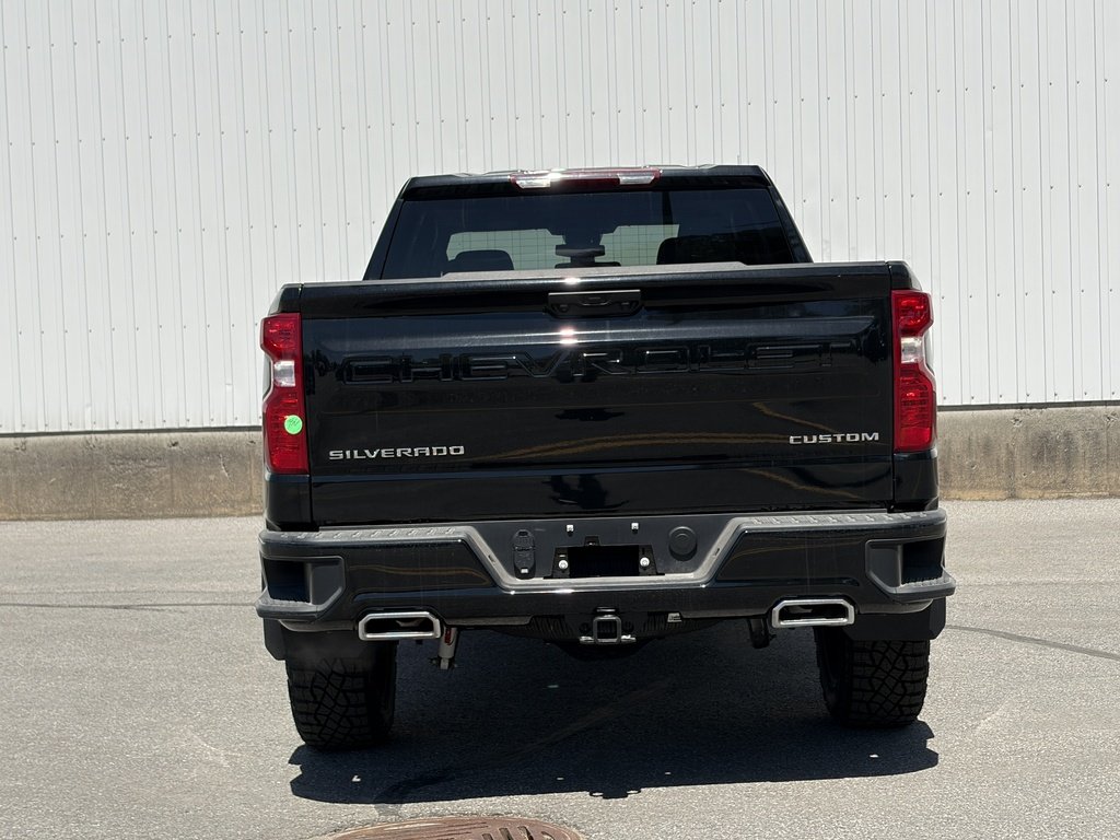 2026 Chevrolet Silverado 1500 in Joliette, Quebec - 5 - w1024h768px