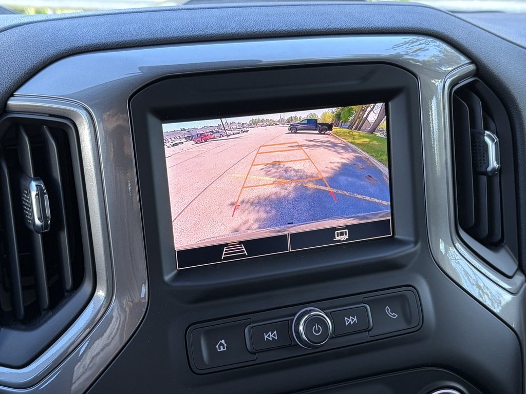 2026 Chevrolet Silverado 1500 in Joliette, Quebec - 15 - w1024h768px