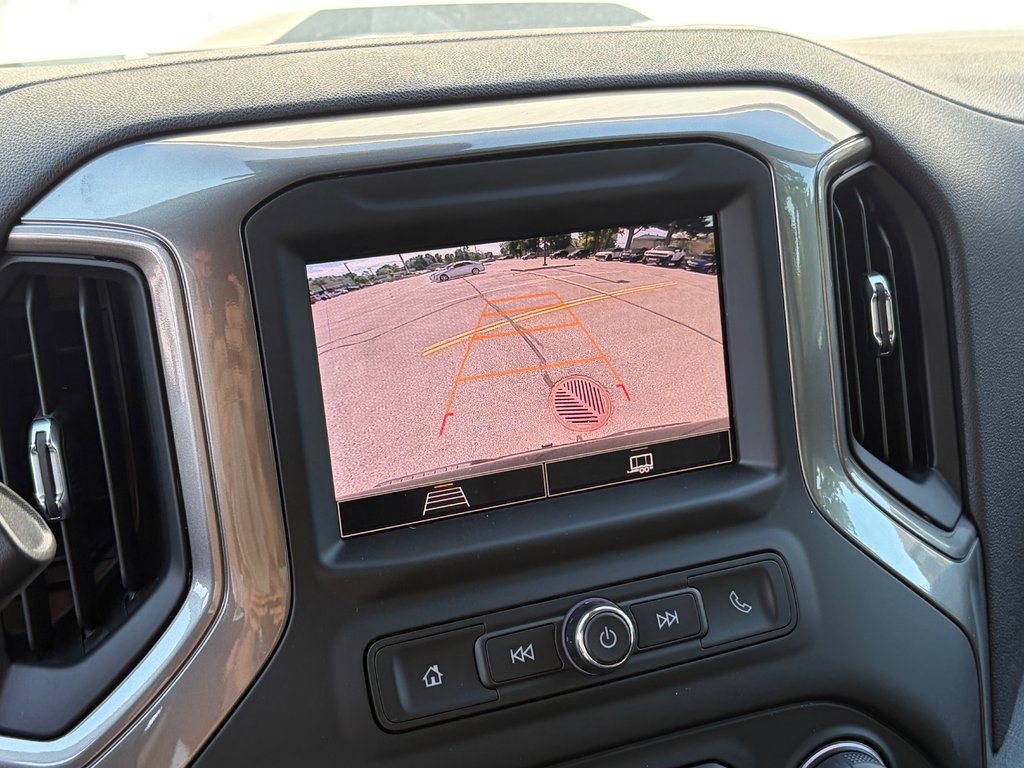 2026 Chevrolet Silverado 1500 in Joliette, Quebec - 15 - w1024h768px
