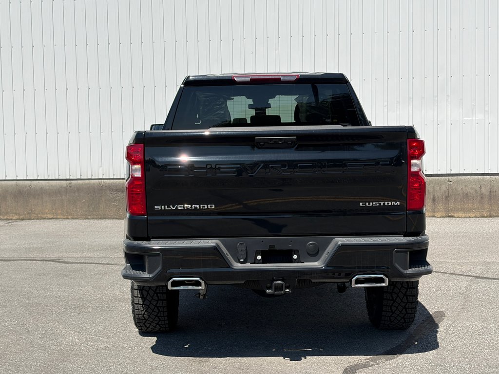 2026 Chevrolet Silverado 1500 in Joliette, Quebec - 5 - w1024h768px
