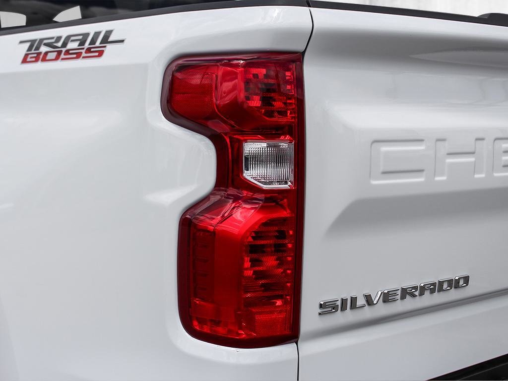 2026 Chevrolet Silverado 1500 in Joliette, Quebec - 11 - w1024h768px