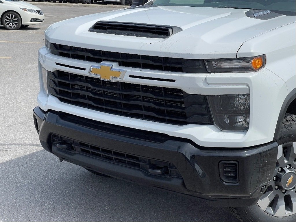 2024 Chevrolet SILVERADO 2500 HD in Joliette, Quebec - 6 - w1024h768px