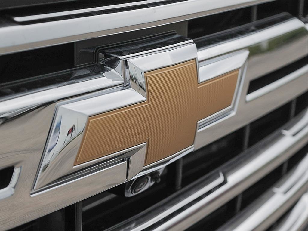 2025 Chevrolet SILVERADO 2500 HD in Joliette, Quebec - 9 - w1024h768px
