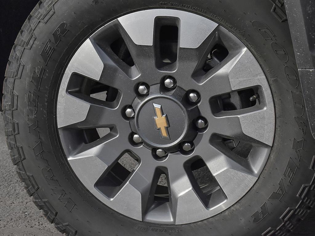 2025 Chevrolet SILVERADO 2500 HD in Joliette, Quebec - 8 - w1024h768px