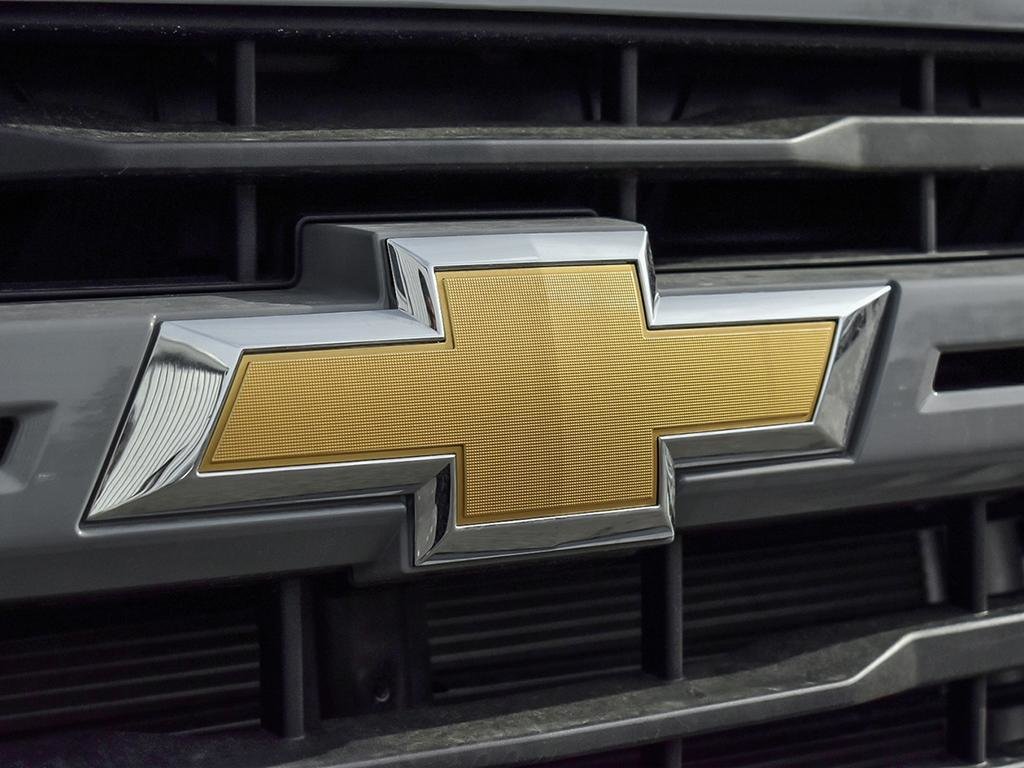 2025 Chevrolet SILVERADO 2500 HD in Joliette, Quebec - 9 - w1024h768px