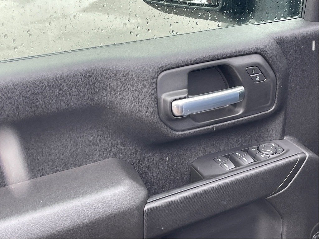 2026 Chevrolet Silverado 2500 HD in Joliette, Quebec - 12 - w1024h768px