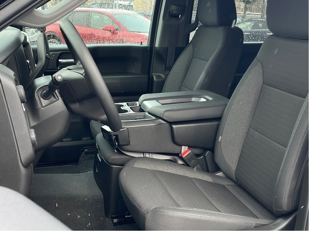 2026 Chevrolet Silverado 2500 HD in Joliette, Quebec - 9 - w1024h768px