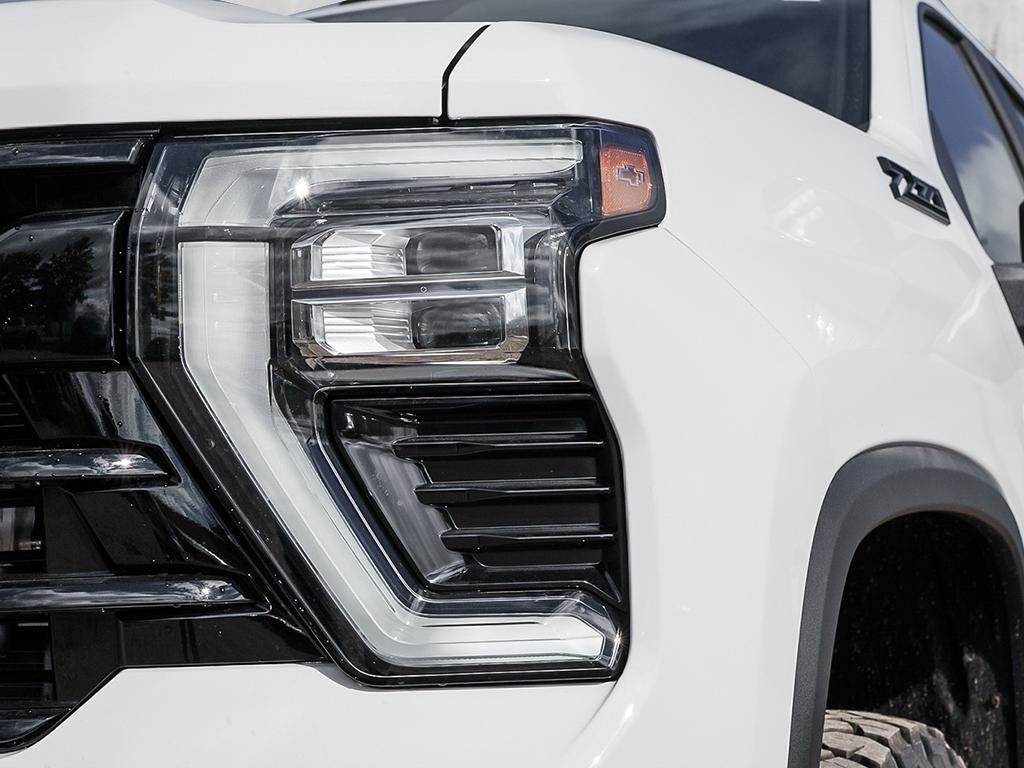 2026 Chevrolet Silverado 2500 HD in Joliette, Quebec - 9 - w1024h768px