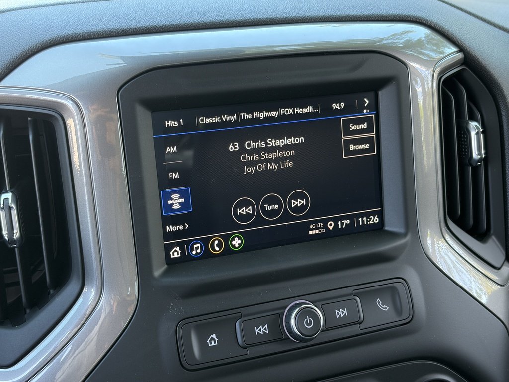 2026 Chevrolet Silverado 2500 HD in Joliette, Quebec - 14 - w1024h768px
