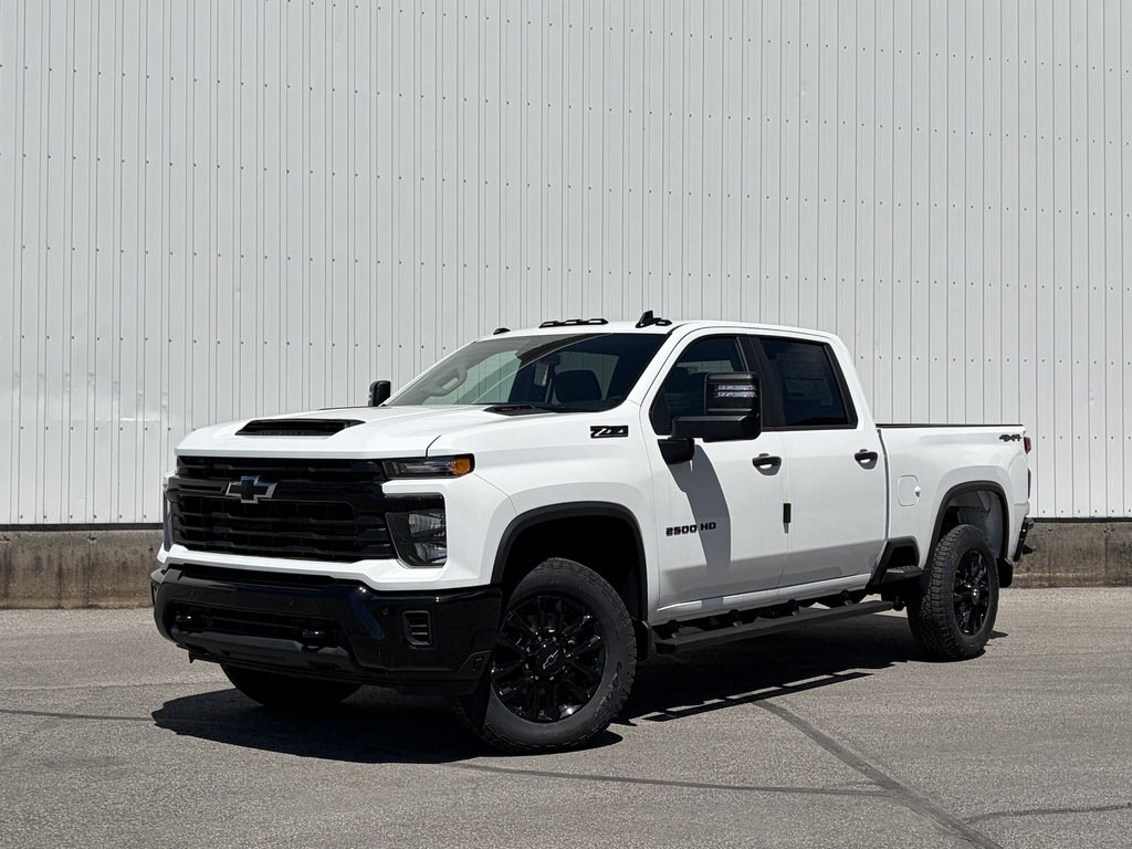 2026 Chevrolet Silverado 2500 HD in Joliette, Quebec - 1 - w1024h768px