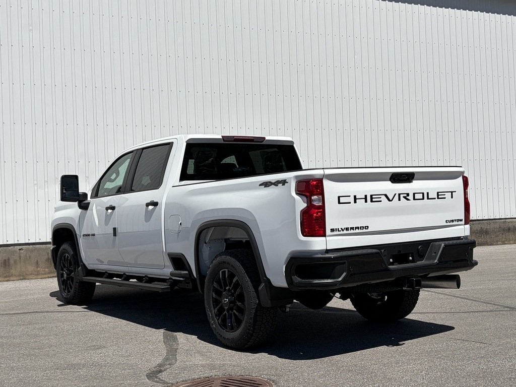 2026 Chevrolet Silverado 2500 HD in Joliette, Quebec - 4 - w1024h768px